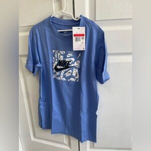 Nike kids shirt